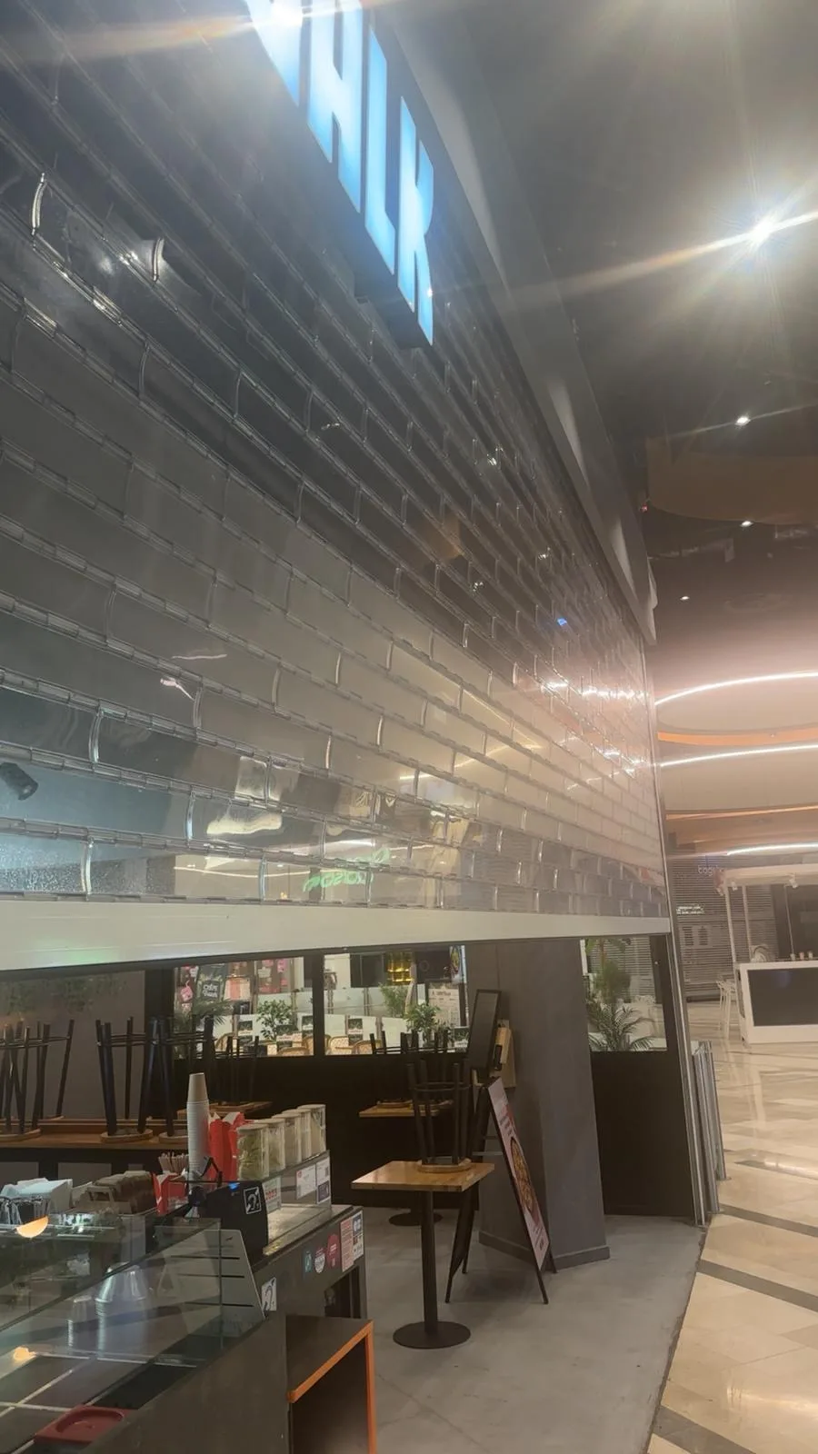 Rideau polycarbonate — boulangerie de plage — Marseillan-Plage · 34340